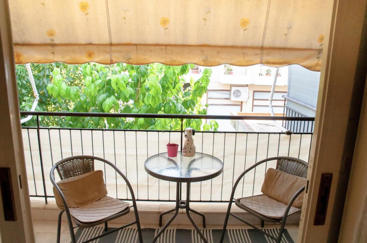 Mid Century Modern Apartment - Atelier Ancient Olympia Exteriér fotografie