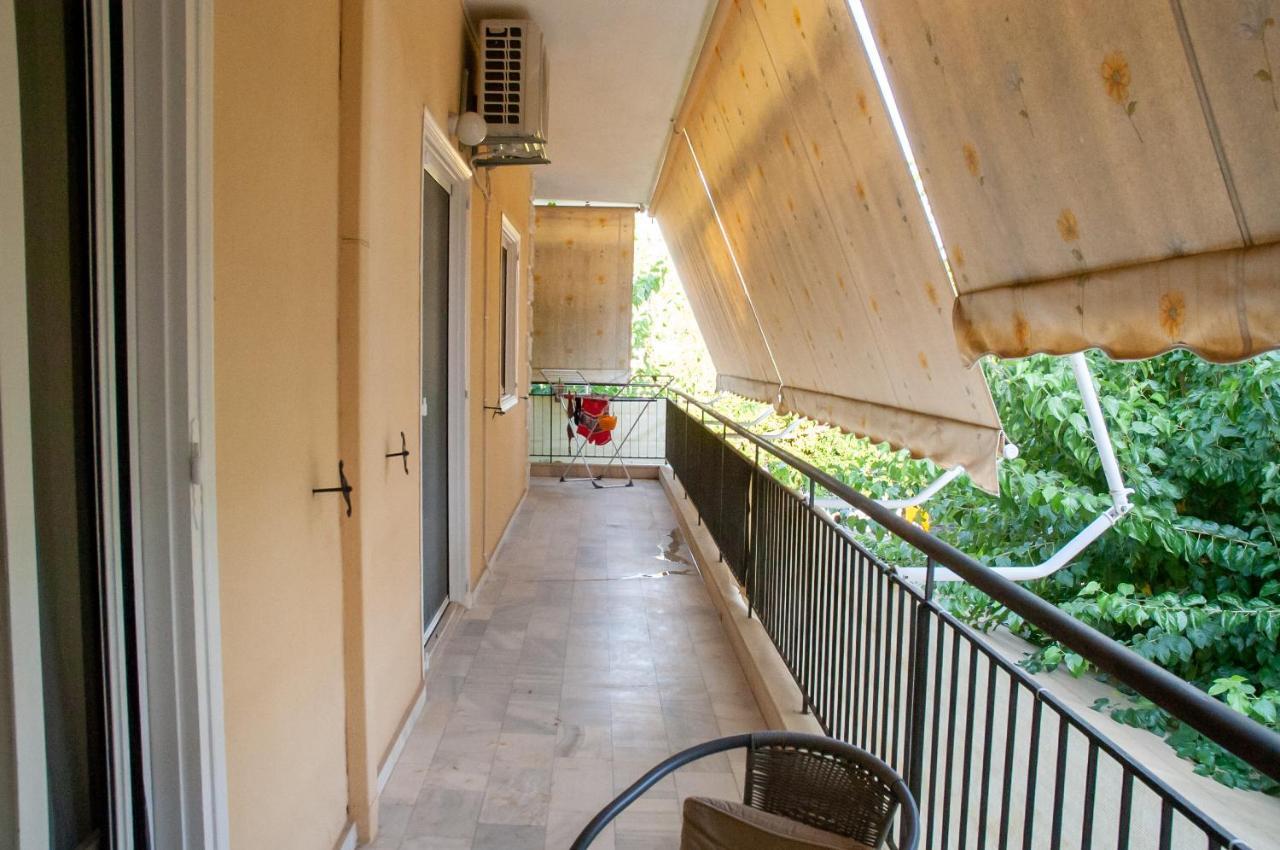 Mid Century Modern Apartment - Atelier Ancient Olympia Exteriér fotografie